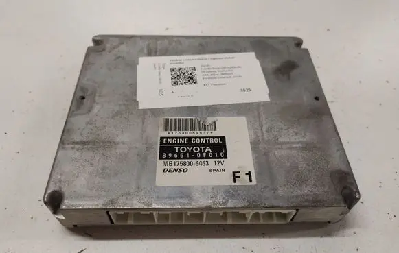 Toyota Corolla Verso AR10 Engine control unit/module 896610F010 MB1758006463