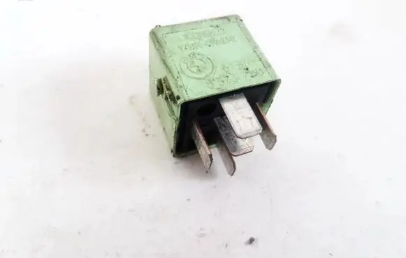 BMW 5 E39 Other relay 61368373700 61.36-8373700