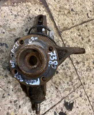 Peugeot 307 Front wheel hub