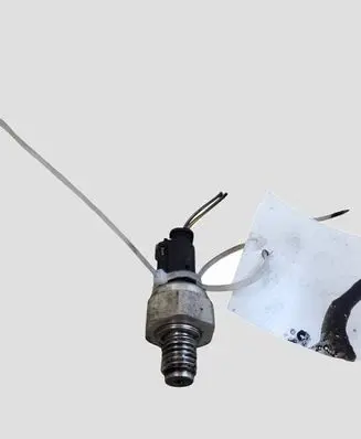 Opel Insignia A Oil pressure sensor 13503573