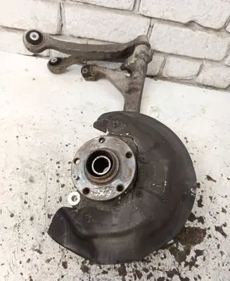 Audi A6 S6 C6 4F Front wheel hub 4F0258