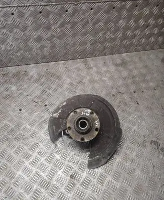 Rear wheel hub spindle/knuckle