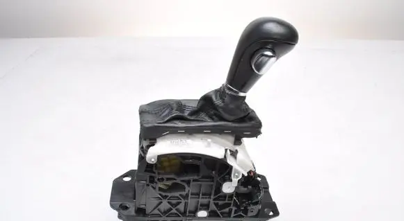 Audi Q7 4L Gear shifter/selector 4L2713041N