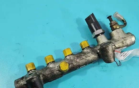 Opel Astra H Fuel main line pipe 0445214049 IMPRK1581382
