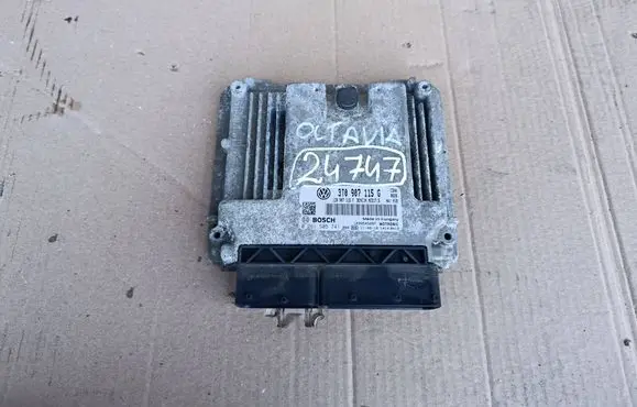 Skoda Octavia Mk2 (1Z) Engine control unit/module 3T0907115G