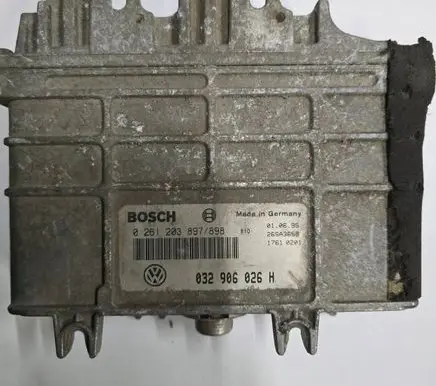 Volkswagen Polo III 6N 6N2 6NF Engine control unit/module 032906026H 26SA3655 0261203897