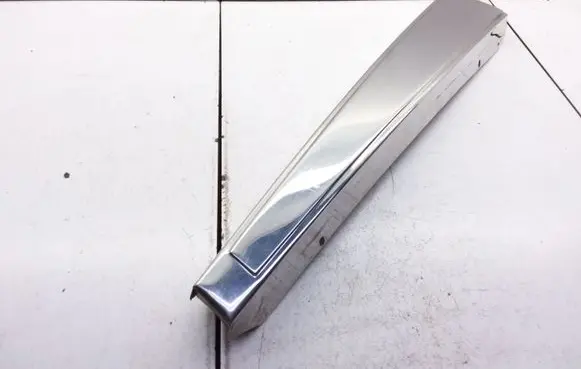 Jaguar XJ X40 (B) pillar trim (top)