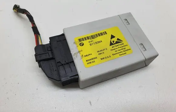 BMW 5 E60 E61 Center console control module 9113064 80049003