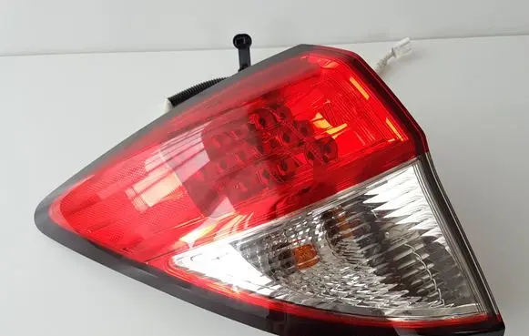 Honda HR-V Rear/tail lights 33552T7AJ31