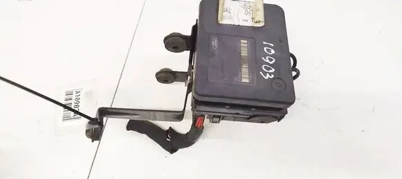 Ford Focus ABS Pump 8M512C405AA