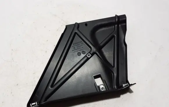 Renault Trafic III (X82) Engine splash shield/under tray 508422620R