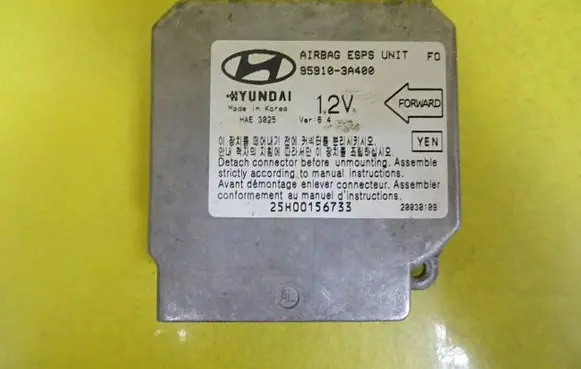 Hyundai Trajet Airbag control unit/module 959103A400