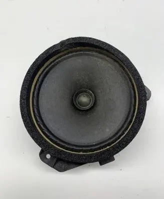 Subaru Forester SG Front door speaker 86301AG001 EAS16P676AR