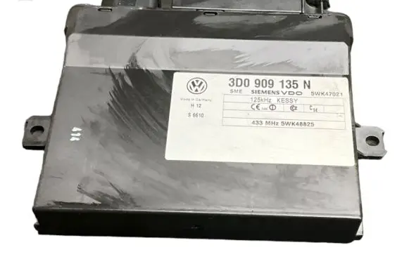 Volkswagen Touareg I Keyless (KESSY) go control unit/module 3D0909135N 5WK47021 5WK48825