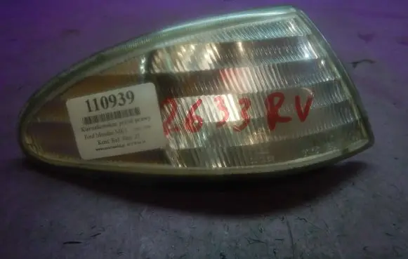 Ford Mondeo MK I Front indicator light