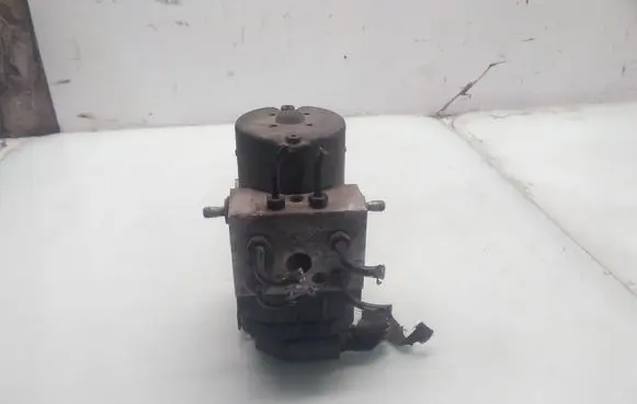 Audi A4 S4 B5 8D ABS Pump 0273004132