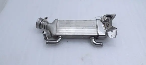 Mercedes-Benz B W246 W242 EGR valve cooler A6511400575