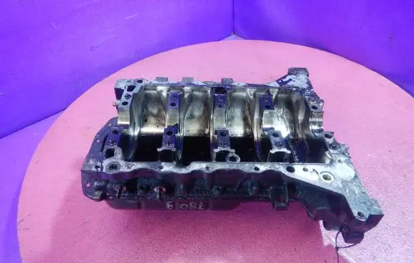 Ford Focus C-MAX Oil sump