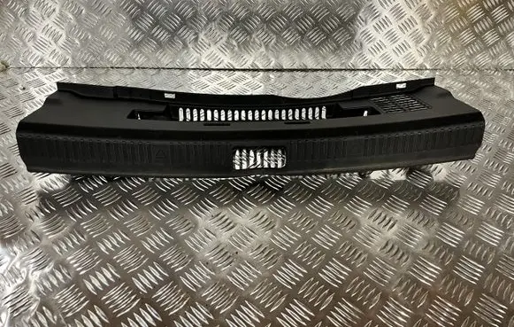 Skoda Fabia Mk3 (NJ) Trunk/boot sill cover protection 6V6863459