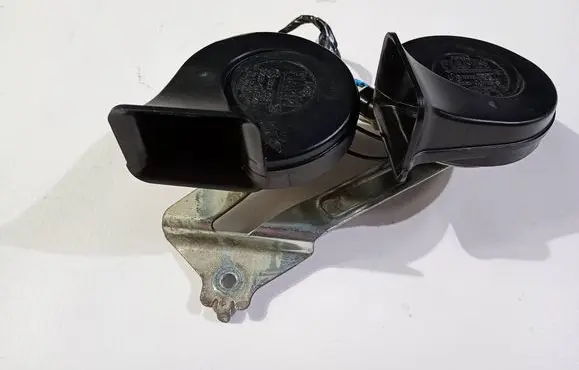 Chevrolet Corvette C5 Horn signal KKM35