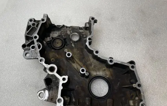 BMW 5 E60 E61 Timing chain cover 7786751
