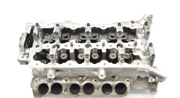 Jeep Grand Cherokee Engine head 90352085F