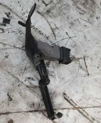 BMW X5 F15 Ignition amplifier control unit 1761604359 6870200 10172401333