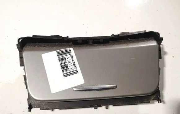 Car ashtray
