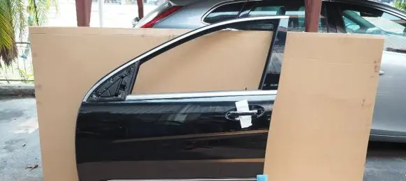 Mercedes-Benz R W251 Front door
