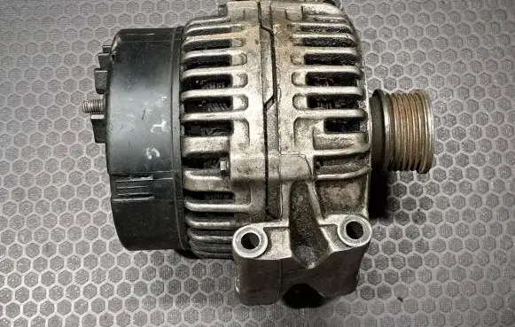 Mercedes-Benz C W203 Generator/alternator A0101549602 0123510082