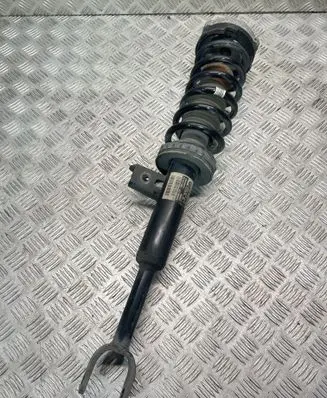 BMW 5 GT F07 Front shock absorber/damper 6798154