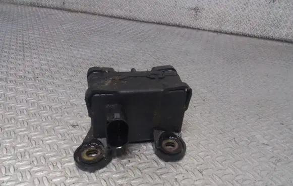 Opel Astra H ESP acceleration yaw rate sensor 13208665