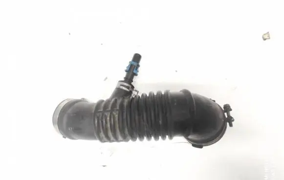 Mazda CX-7 Air intake hose/pipe l33e13220