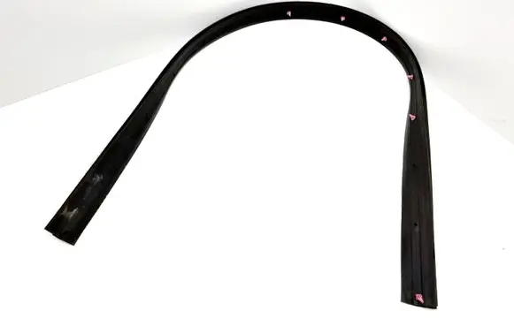 Toyota RAV 4 (XA40) Sill/side skirt trim 