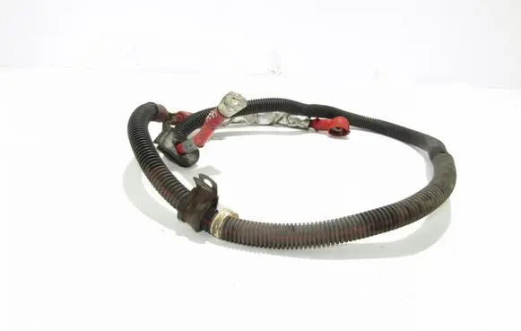 Land Rover Discovery 3 - LR3 Positive cable (battery) YTA500440