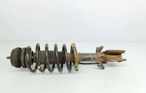 Mercedes-Benz Vito Viano W638 Front shock absorber/damper 66801 6383201013