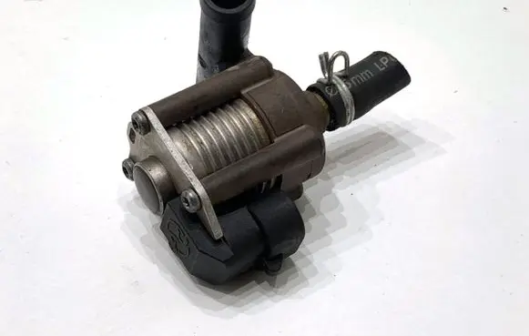 BMW 5 E60 E61 LP gas injector 67R017294