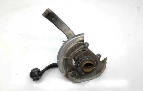 BMW X5 F15 Front wheel hub spindle knuckle 6773783 31216773783