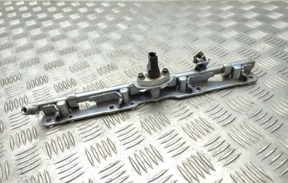 Toyota RAV 4 (XA50) Fuel main line pipe 8945833030