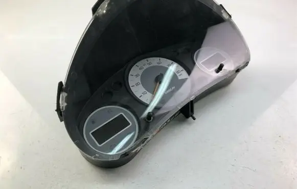 Renault Megane II Speedometer (instrument cluster) 094600399020 K 3325