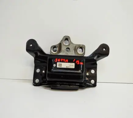 Volkswagen Jetta VII Gearbox mount 5QM199555