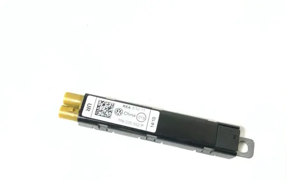 Volkswagen Touareg II Radio antenna 7P6035552P