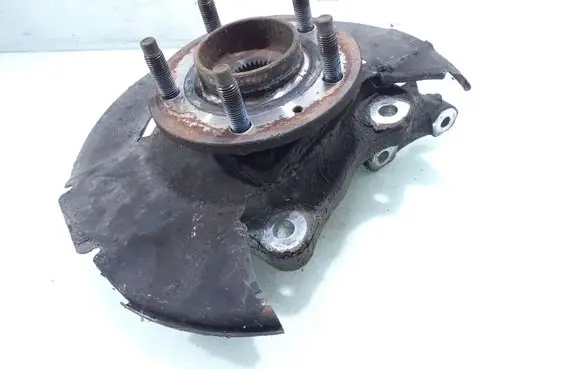 Chevrolet Orlando Front wheel hub spindle knuckle 13248527