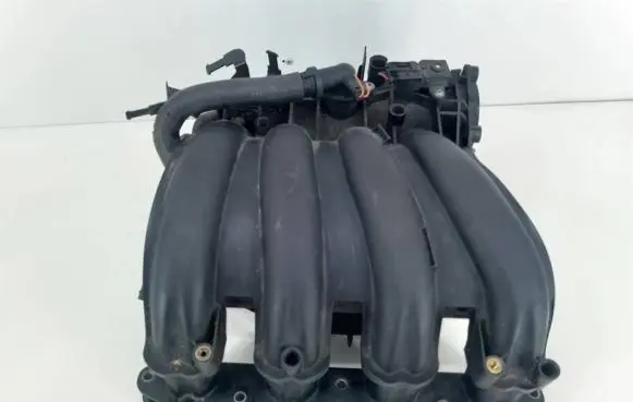 BMW 1 E81 E87 Intake manifold