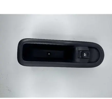 Renault Clio III Electric window control switch 8200356517 509508H