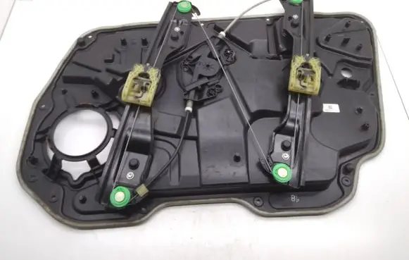 Volvo V60 Front door window regulator with motor