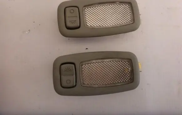 KIA Ceed Headlining lighting console trim 