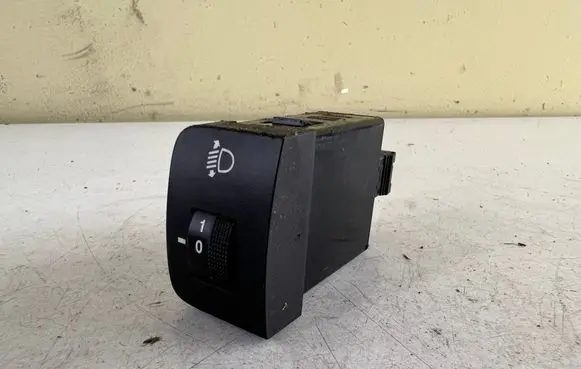 Hyundai Tucson JM Headlight level height control switch 751U00080 211000245