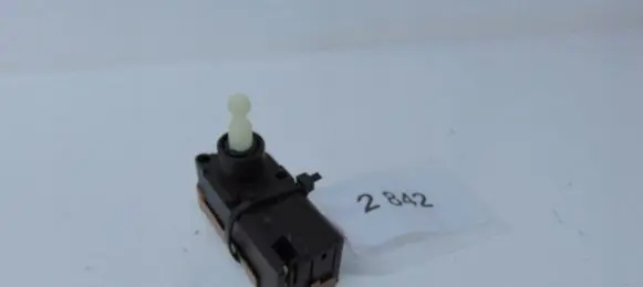 Fiat Tipo Headlight level adjustment motor 940B7000