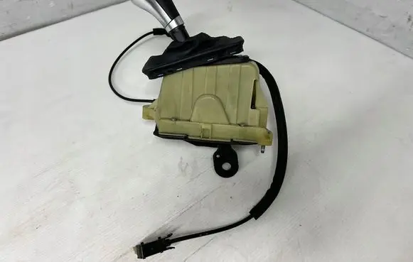 Mercedes-Benz C W204 Gear shifter/selector